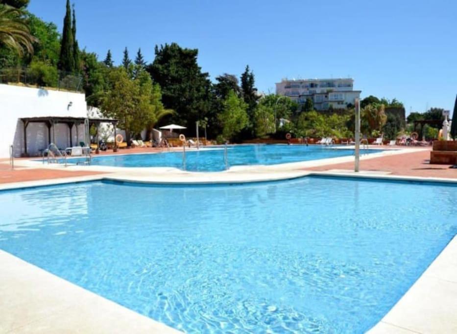 Apartamento Duquesa, Vistas Panoramicas Al Mar Torremolinos Exterior foto